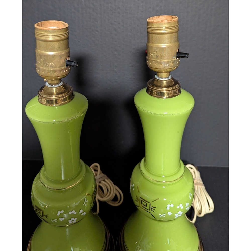 Vintage 1950's Working Pair of Hand Painted Green Glass & Brass Table Lamps - Picture 4 of 16